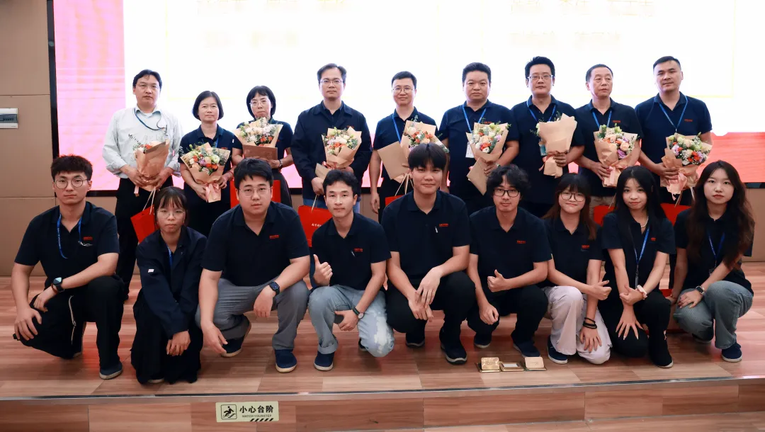 谢师恩，，，，，，礼颂引路人！